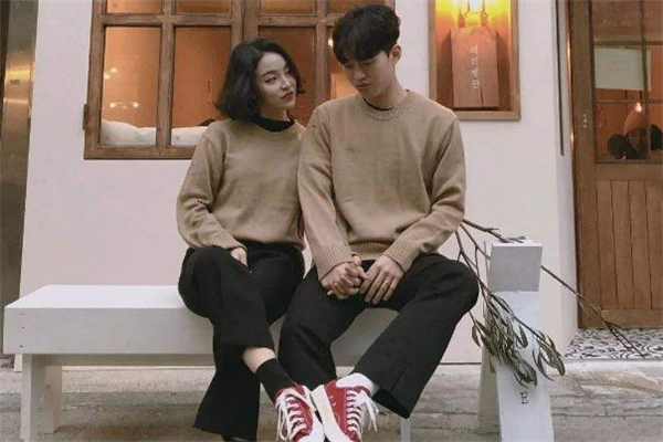 已婚女人聊騷什么心理 已婚女人想讓你泡的暗示 已婚女人聊騷什么心理 已婚女人想讓你泡的暗示