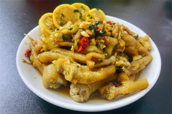 檸檬雞爪可以用干辣椒嗎 檸檬雞爪可以不放辣椒嗎 檸檬雞爪可以用干辣椒嗎 檸檬雞爪可以不放辣椒嗎