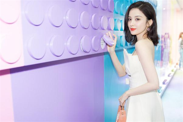 e光嫩膚會(huì)留疤嗎 e光嫩膚后多久可以洗臉 e光嫩膚會(huì)留疤嗎 e光嫩膚后多久可以洗臉