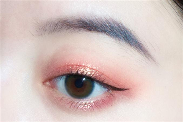 完美日記錦鯉盤多少錢 完美日記錦鯉盤是限定嗎 完美日記錦鯉盤多少錢 完美日記錦鯉盤是限定嗎