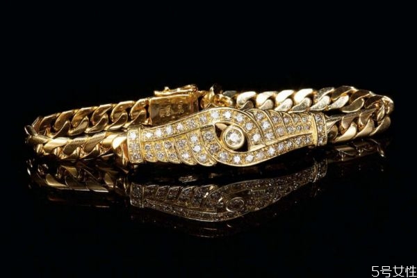 如何清洗黃金首飾 清洗黃金首飾的方法 如何清洗黃金首飾 清洗黃金首飾的方法