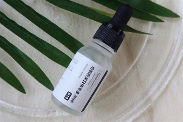 hfp煙酰胺原液可以早上用嗎 hfp煙酰胺原液一天抹幾次 hfp煙酰胺原液可以早上用嗎 hfp煙酰胺原液一天抹幾次