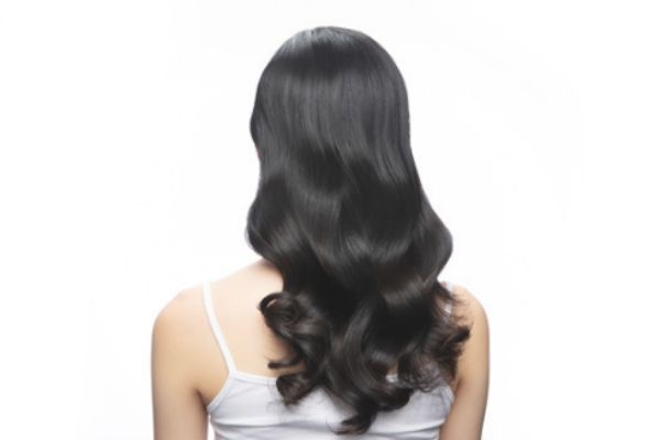 怎么樣給長(zhǎng)頭發(fā)打薄 為什么頭發(fā)打薄后容易翹 怎么樣給長(zhǎng)頭發(fā)打薄 為什么頭發(fā)打薄后容易翹