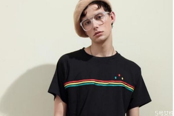 什么是悶騷男 悶騷男的特征有什么 什么是悶騷男 悶騷男的特征有什么