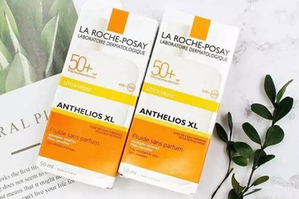 理膚泉特護輕盈防曬乳的特點 理膚泉特護輕盈防曬乳的優(yōu)點 理膚泉特護輕盈防曬乳的特點 理膚泉特護輕盈防曬乳的優(yōu)點