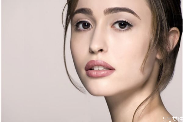 貴婦膏和隔離哪個先用 貴婦膏隔離防曬順序 貴婦膏和隔離哪個先用 貴婦膏隔離防曬順序