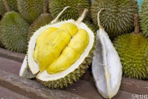 挑選榴蓮的方法 應該怎么挑選榴蓮 挑選榴蓮的方法 應該怎么挑選榴蓮