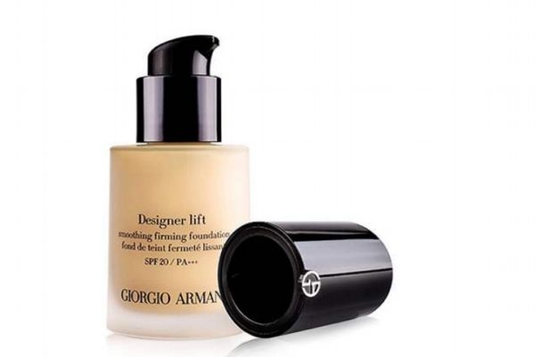 粉底液使用有哪些誤區(qū) 什么是粉底液的使用誤區(qū) 粉底液使用有哪些誤區(qū) 什么是粉底液的使用誤區(qū)