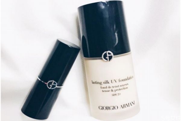 粉底液使用有哪些誤區(qū) 什么是粉底液的使用誤區(qū) 粉底液使用有哪些誤區(qū) 什么是粉底液的使用誤區(qū)