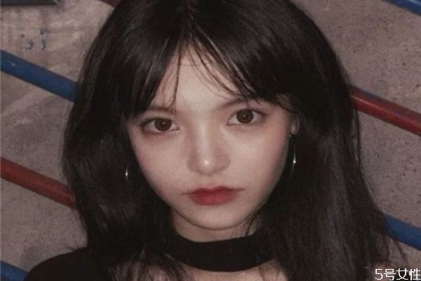 怎么挑選合適的假發(fā) 假發(fā)的價(jià)格 怎么挑選合適的假發(fā) 假發(fā)的價(jià)格