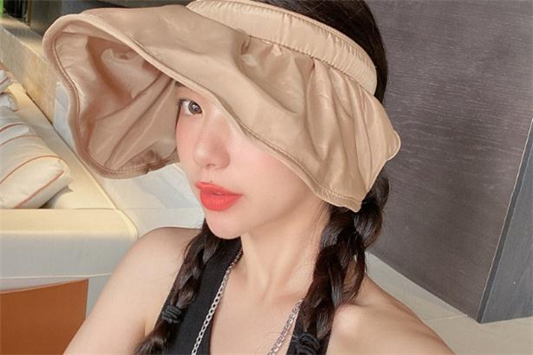 貝殼帽配什么發(fā)型好看 貝殼帽適合什么發(fā)型 貝殼帽配什么發(fā)型好看 貝殼帽適合什么發(fā)型