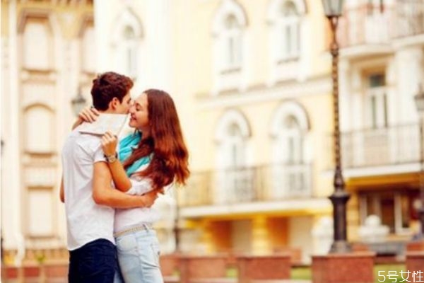 吵完架老公不理我該怎么辦 當老公不理你的時候該怎么辦 吵完架老公不理我該怎么辦 當老公不理你的時候該怎么辦