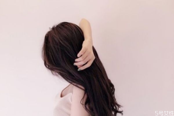 假發(fā)的材質(zhì)有哪些 假發(fā)的介紹 假發(fā)的材質(zhì)有哪些 假發(fā)的介紹