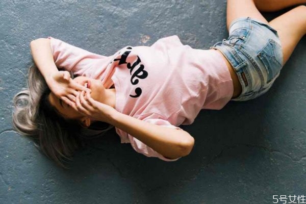 經(jīng)期應(yīng)該怎么減肥好 經(jīng)期減肥的方法 經(jīng)期應(yīng)該怎么減肥好 經(jīng)期減肥的方法