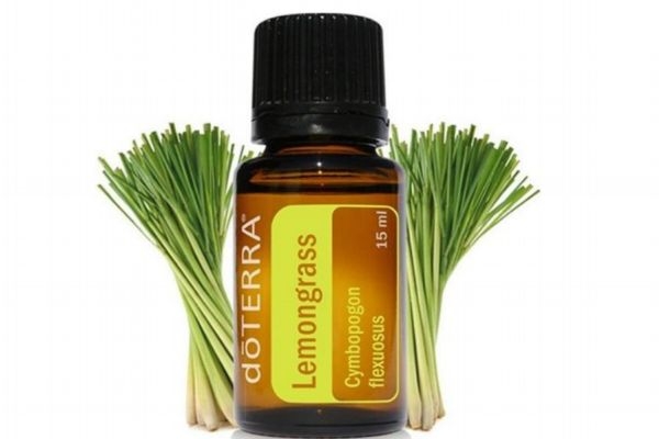 檸檬草精油有什么護(hù)膚功效 檸檬草精油對(duì)皮膚的作用 檸檬草精油有什么護(hù)膚功效 檸檬草精油對(duì)皮膚的作用