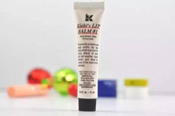 科顏氏護唇膏1號的功效 科顏氏護唇膏1號有哪些成分 科顏氏護唇膏1號的功效 科顏氏護唇膏1號有哪些成分