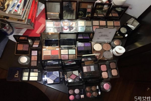 眼影有哪些有毒成分 孕婦用眼影哪種好 眼影有哪些有毒成分 孕婦用眼影哪種好