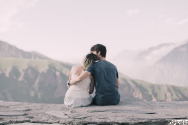 女人挽回男人的技巧 想要挽回男人的心這樣做 女人挽回男人的技巧 想要挽回男人的心這樣做