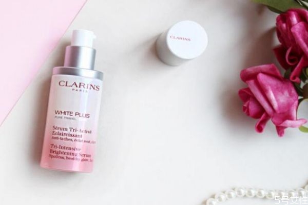 嬌韻詩淡斑小瓷瓶有效嗎 嬌韻詩淡斑小瓷瓶好用嗎 嬌韻詩淡斑小瓷瓶有效嗎 嬌韻詩淡斑小瓷瓶好用嗎