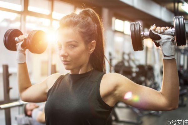 微胖先減脂還是先增肌 微胖減脂和增肌怎么選 微胖先減脂還是先增肌 微胖減脂和增肌怎么選