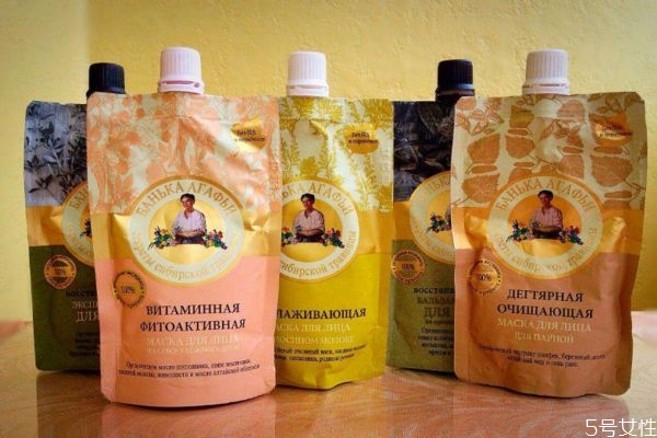 老奶奶面膜的正確使用方法 老奶奶面膜應(yīng)該怎么使用 老奶奶面膜的正確使用方法 老奶奶面膜應(yīng)該怎么使用