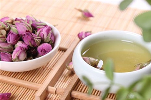 玫瑰蜂蜜茶有副作用嗎 玫瑰蜂蜜茶能天天喝嗎