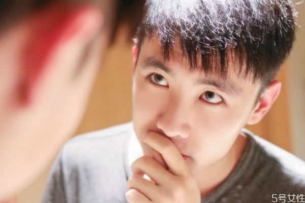 男生逼你說分手的表現(xiàn) 什么表現(xiàn)說明男生在逼你分手 男生逼你說分手的表現(xiàn) 什么表現(xiàn)說明男生在逼你分手