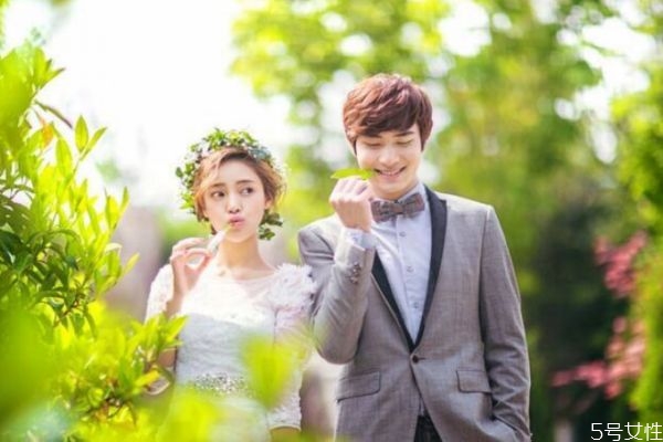 領(lǐng)結(jié)婚證一定要做婚檢嗎 領(lǐng)結(jié)婚證有哪些注意事項(xiàng) 領(lǐng)結(jié)婚證一定要做婚檢嗎 領(lǐng)結(jié)婚證有哪些注意事項(xiàng)