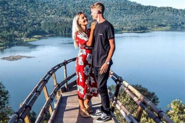 姐弟戀男的會后悔嗎 姐弟戀男人喜歡女人什么 姐弟戀男的會后悔嗎 姐弟戀男人喜歡女人什么