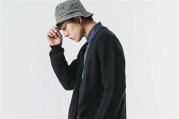 日系針織開衫怎么搭配 日系針織開衫搭配圖片 日系針織開衫怎么搭配 日系針織開衫搭配圖片