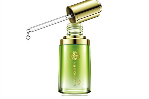 百雀羚水嫩精純肌底精華液的功效 百雀羚水嫩精純肌底精華液使用方法 百雀羚水嫩精純肌底精華液的功效 百雀羚水嫩精純肌底精華液使用方法