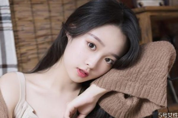 怎么撩妹找話題不冷場(chǎng) 撩妹不冷場(chǎng)的方法有什么 怎么撩妹找話題不冷場(chǎng) 撩妹不冷場(chǎng)的方法有什么