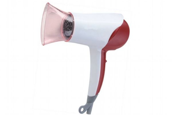 吹風(fēng)機(jī)輻射對(duì)孕婦影響大嗎 電吹風(fēng)的輻射有多大 吹風(fēng)機(jī)輻射對(duì)孕婦影響大嗎 電吹風(fēng)的輻射有多大