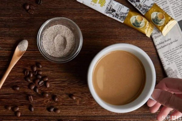 白咖啡熱量高嗎 白咖啡熱量有多少 白咖啡熱量高嗎 白咖啡熱量有多少