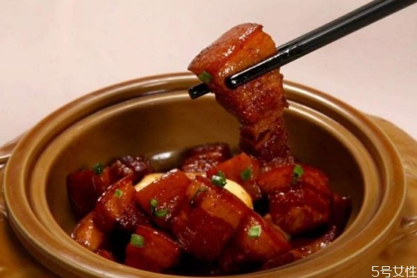 紅燒肉熱量高嗎 紅燒肉熱量有多少 紅燒肉熱量高嗎 紅燒肉熱量有多少