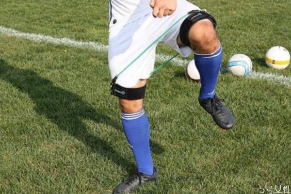 高抬腿的作用有什么 做高抬腿的好處有什么 高抬腿的作用有什么 做高抬腿的好處有什么