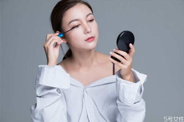 睫毛膏的作用 刷睫毛膏的好處 睫毛膏的作用 刷睫毛膏的好處