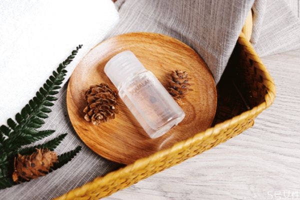 角鯊烷的護膚作用有什么 什么是角鯊烷的護膚作用 角鯊烷的護膚作用有什么 什么是角鯊烷的護膚作用