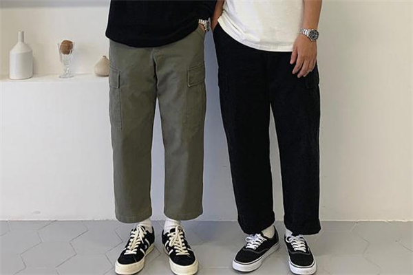 男生工裝褲怎么挑選 男生工裝褲什么款式好看 男生工裝褲怎么挑選 男生工裝褲什么款式好看