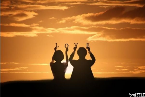 夫妻分居半年復(fù)合幾率大嗎 夫妻分居容易復(fù)合難 夫妻分居半年復(fù)合幾率大嗎 夫妻分居容易復(fù)合難