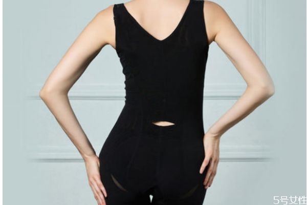 束身衣會不會讓臀圍變大 束身衣有可能造成臀圍變大嗎 束身衣會不會讓臀圍變大 束身衣有可能造成臀圍變大嗎