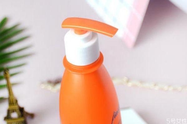 怎么保持劉海的卷 保持劉海卷的方法 怎么保持劉海的卷 保持劉海卷的方法