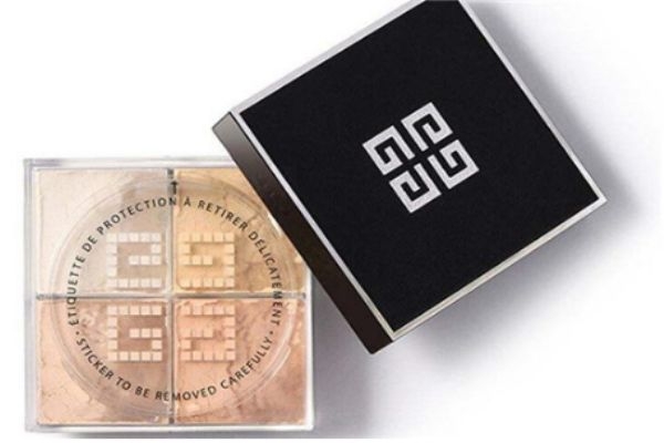 紀梵希散粉和蜜粉的區(qū)別 蜜粉好還是散粉好 紀梵希散粉和蜜粉的區(qū)別 蜜粉好還是散粉好