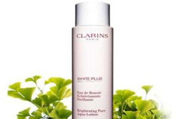 爽膚水和柔膚水有什么不同 爽膚水和柔膚水哪里不同 爽膚水和柔膚水有什么不同 爽膚水和柔膚水哪里不同