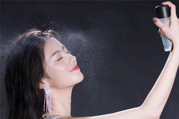 mac控妝水怎么樣 mac控妝水好用嗎 mac控妝水怎么樣 mac控妝水好用嗎