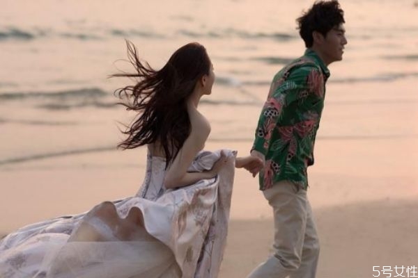 怎么做才會(huì)讓出軌老公回心轉(zhuǎn)意 讓男人回心轉(zhuǎn)意的套路 怎么做才會(huì)讓出軌老公回心轉(zhuǎn)意 讓男人回心轉(zhuǎn)意的套路