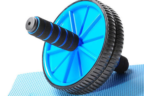 腹肌輪怎樣能練出腹肌 腹肌輪能練胸肌嗎 腹肌輪怎樣能練出腹肌 腹肌輪能練胸肌嗎