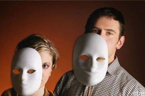 老婆出軌離婚還能復(fù)合嗎 老婆出軌什么時(shí)候離婚合適 老婆出軌離婚還能復(fù)合嗎 老婆出軌什么時(shí)候離婚合適