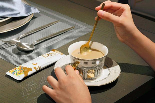 防彈咖啡是黑咖啡嗎 防彈咖啡可以用橄欖油嗎 防彈咖啡是黑咖啡嗎 防彈咖啡可以用橄欖油嗎