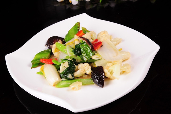 炒素什錦的做法 吃炒素什錦能減肥嗎 炒素什錦的做法 吃炒素什錦能減肥嗎